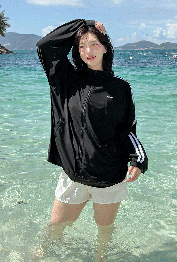 비키비키 여성 비키니 수영복
체형커버 모노키니 여성 수영복
플러스사이즈 비키니 수영복 비키비키
비치웨어 커버업 휴양지룩 비키비키