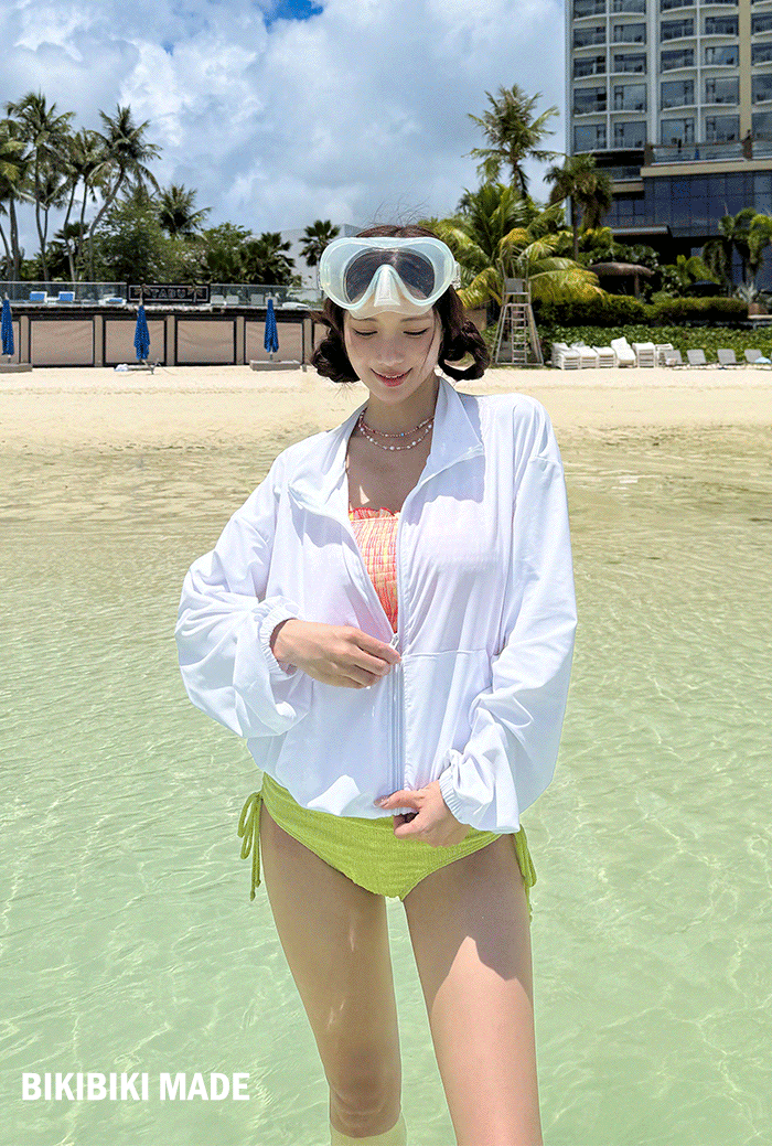 비키비키 여성 비키니 수영복
체형커버 모노키니 여성 수영복
플러스사이즈 비키니 수영복 비키비키
비치웨어 커버업 휴양지룩 비키비키