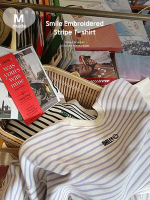 스마일 자수 스트라이프 맨투맨