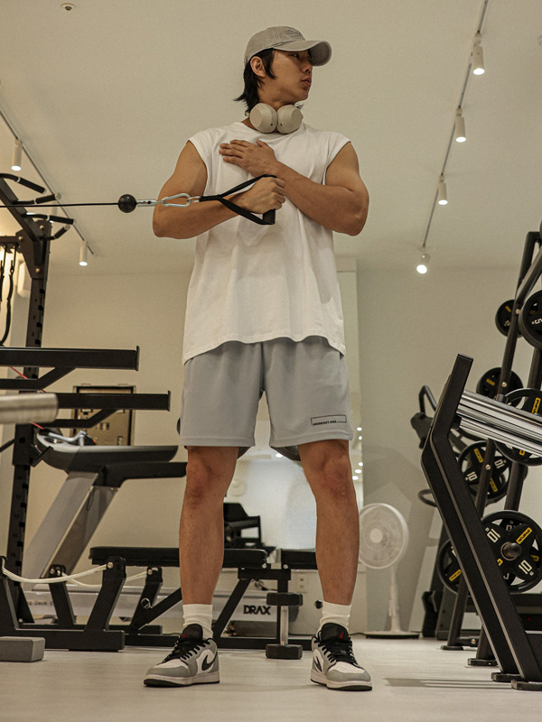 ��ǰ�̹���